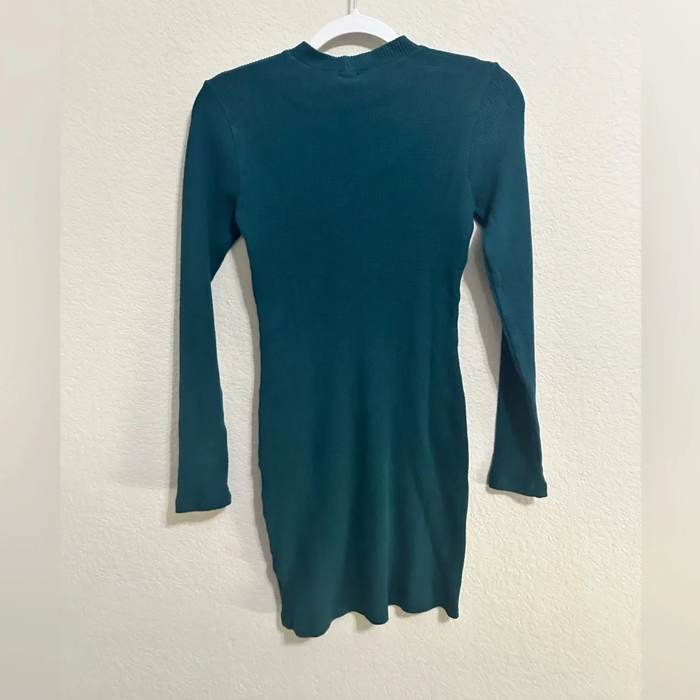 🆕 REVOLVE X MONROW Brushed Thermal Long Sleeve Mock Neck Mini Dress in A… - Picture 8 of 8